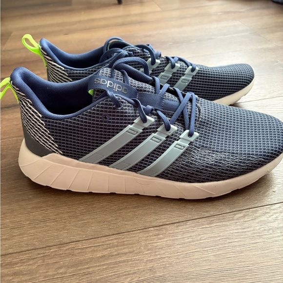 Adidas Men's Questar Flow Tech Indigo Running Shoes Size 12 - Picture 3 of 8